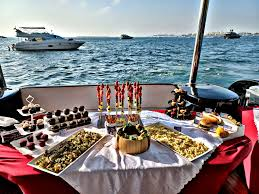 Yacht catering Dubai gourmet meals