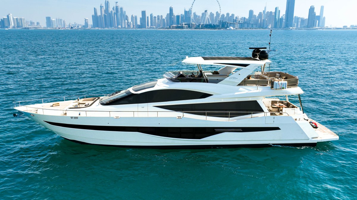 78ft Galeon photo 2