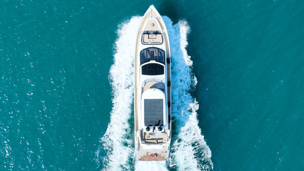 78ft Galeon photo 3